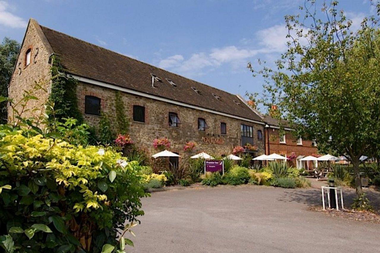 Premier Inn Abingdon Exteriör bild