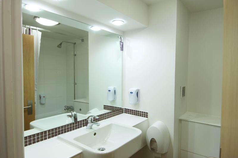 Premier Inn Abingdon Exteriör bild